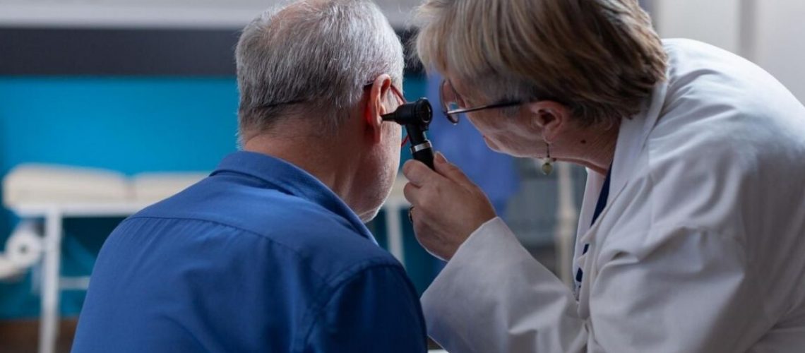 infeccion-de-oido-en-personas-mayores-como-evitarla